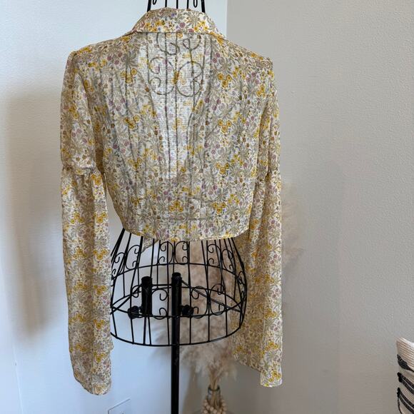 Emory Park Yellow Floral Sheer Tie Front Long Sleeve Cropped Blouse Small - Picture 3 of 9